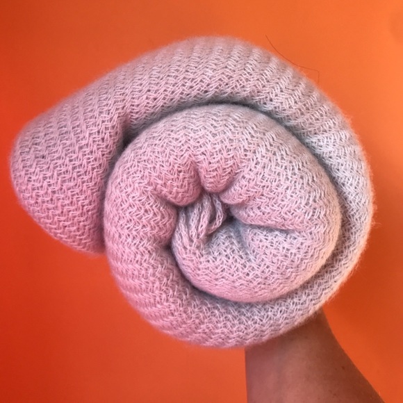 NWT! Mark & Graham Gray/Ivory Colorblock Throw - Picture 4 of 8